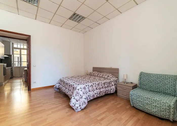 Apartment Guesthost - Borgognoni Rom