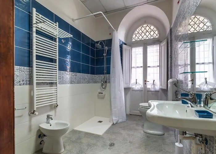 Guesthost - Borgognoni Apartment Rom