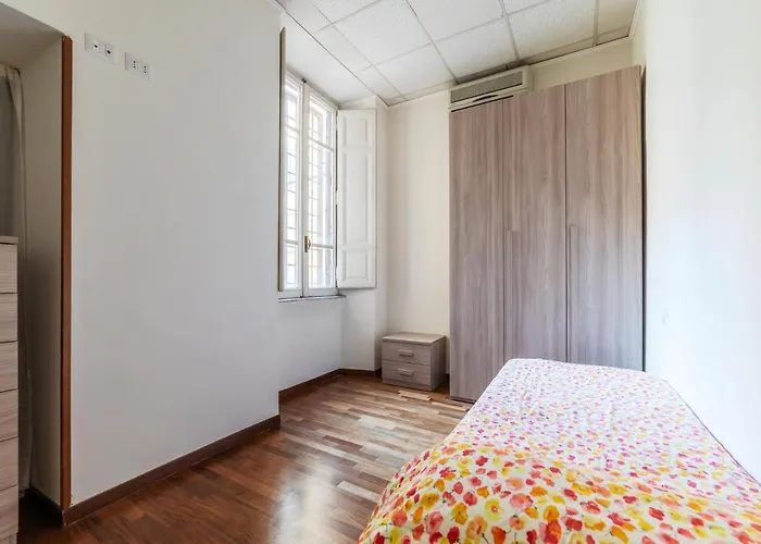 Guesthost - Borgognoni Apartment *