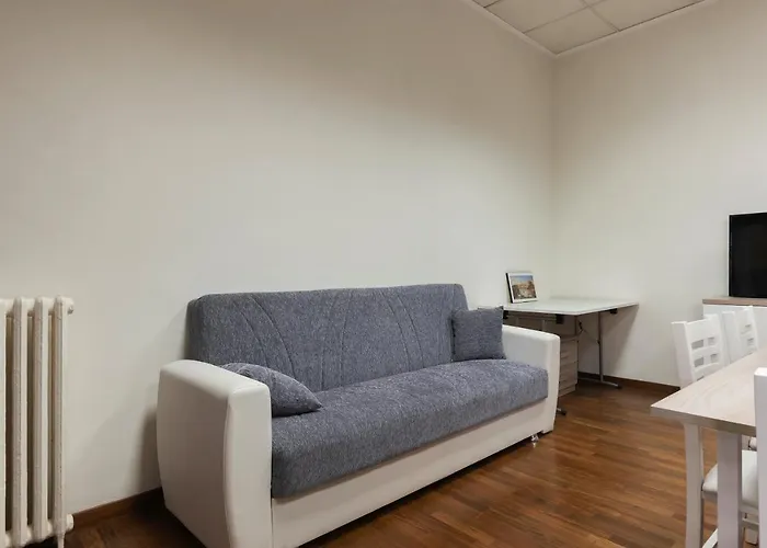 Guesthost - Borgognoni Apartment